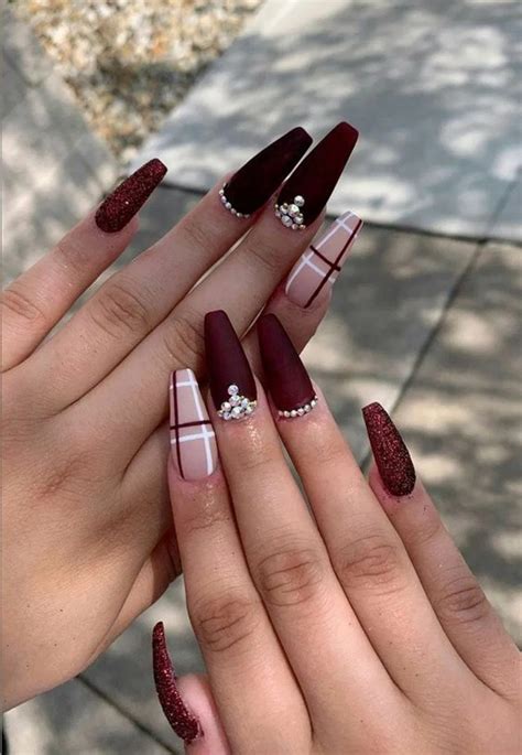 short coffin fall nails